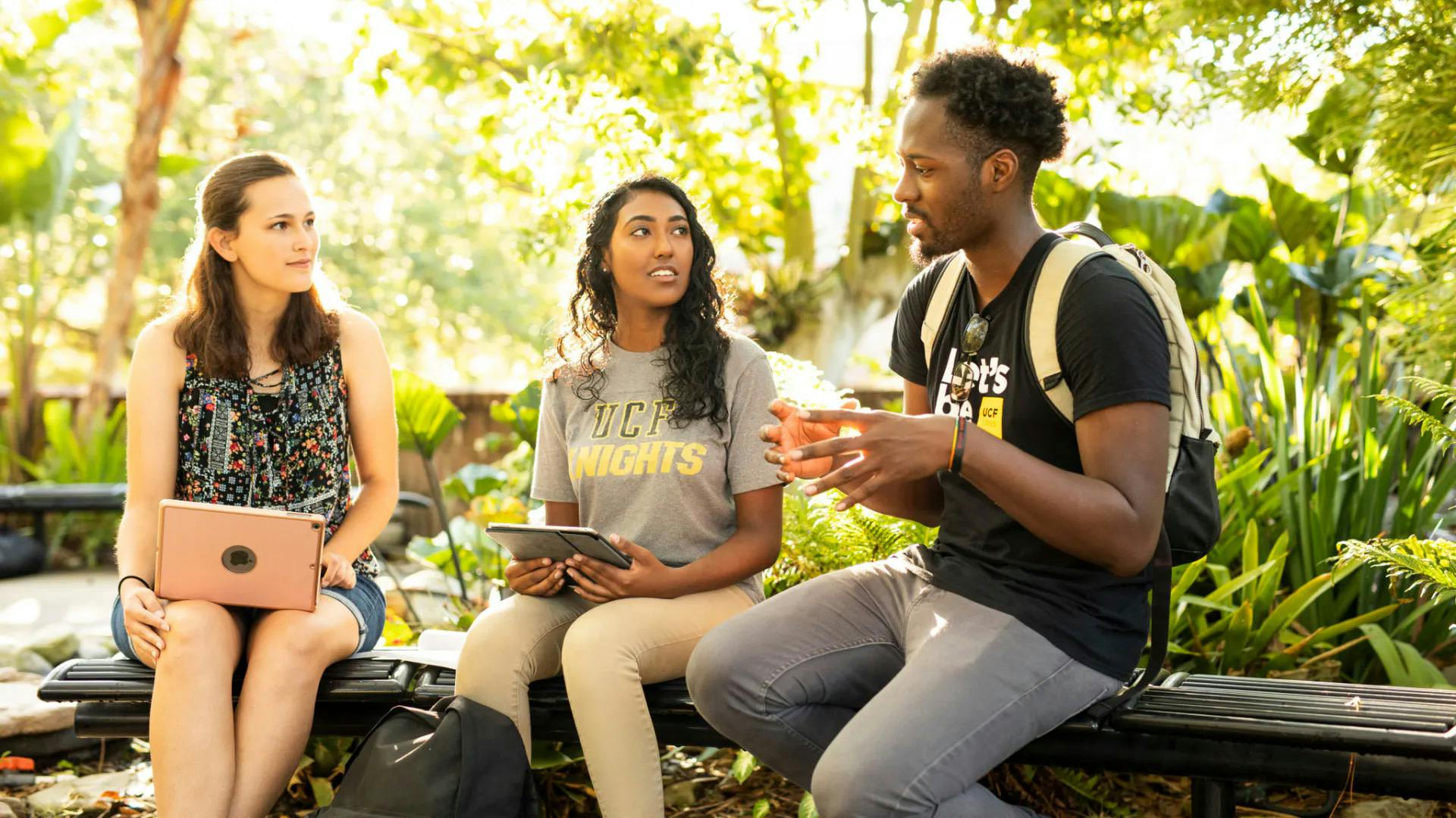 UCF students chatting.